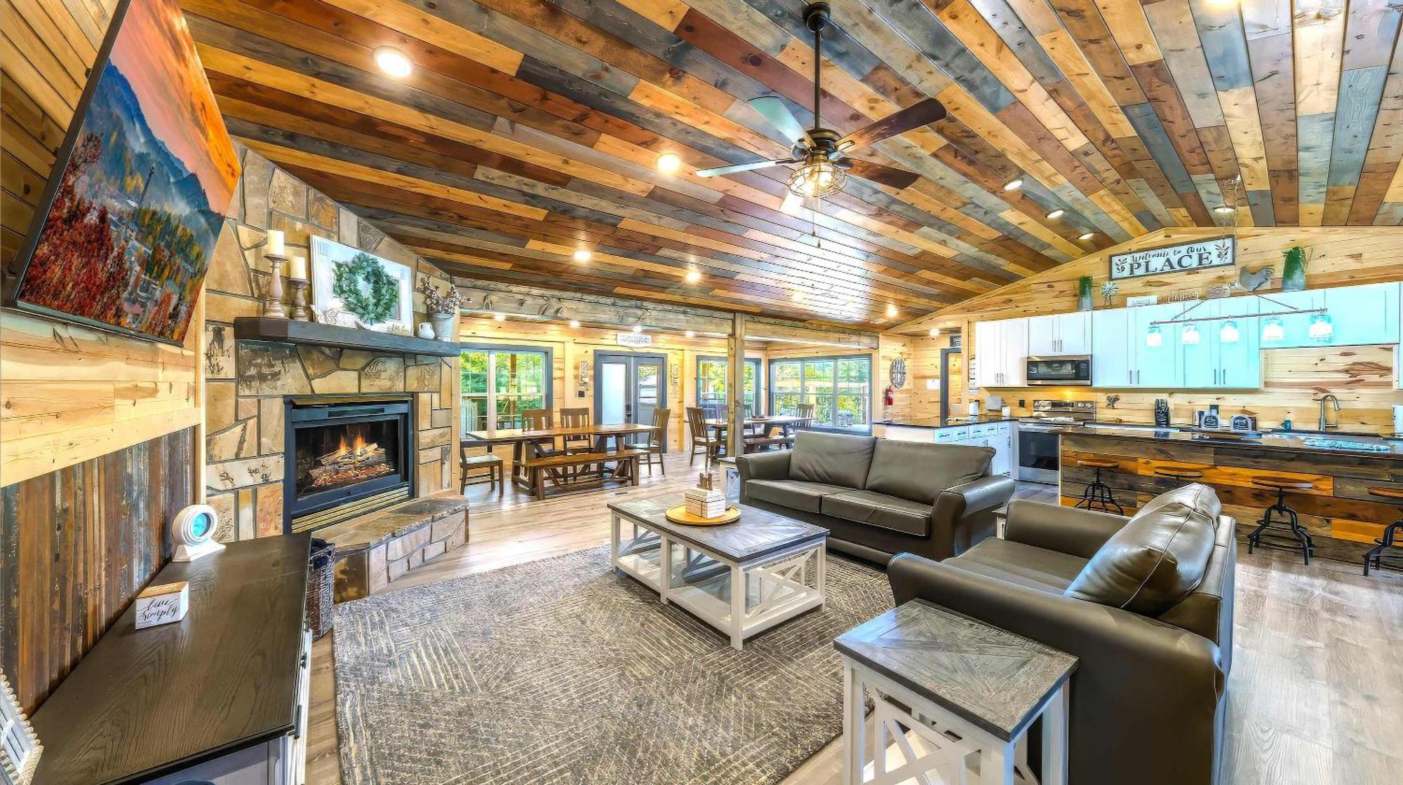 Poolside At Autumn Woods - Pool, Theater, Fireplace, Firepit, Arcade سيفيرفيل المظهر الخارجي الصورة